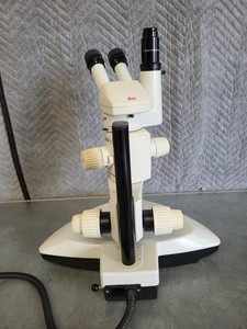 Thumbnail image of Leica MZ12.5 Stereo Microscope with CLS 150 X Light Source Lab