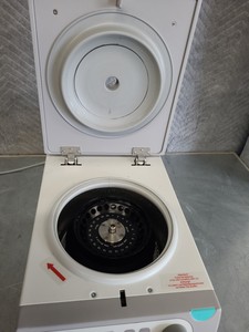 Thumbnail image of Hermle Microlitre Benchtop Refrigerated Centrifuge Z 216 MK Lab