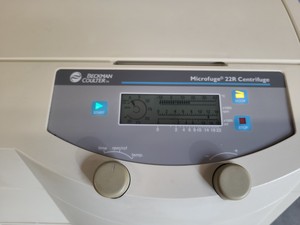 Thumbnail image of Beckman Microfuge 22R Refrigerated Centrifuge with F241.5P 14000rpm Rotor Lab