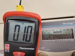 Thumbnail image of Beckman Microfuge 22R Refrigerated Centrifuge with F241.5P 14000rpm Rotor Lab