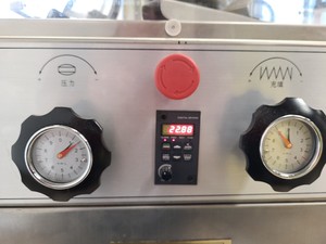 Thumbnail image of LFA RTP9 Rotary Laboratory Press Station Lab