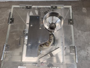 Thumbnail image of LFA RTP9 Rotary Laboratory Press Station Lab