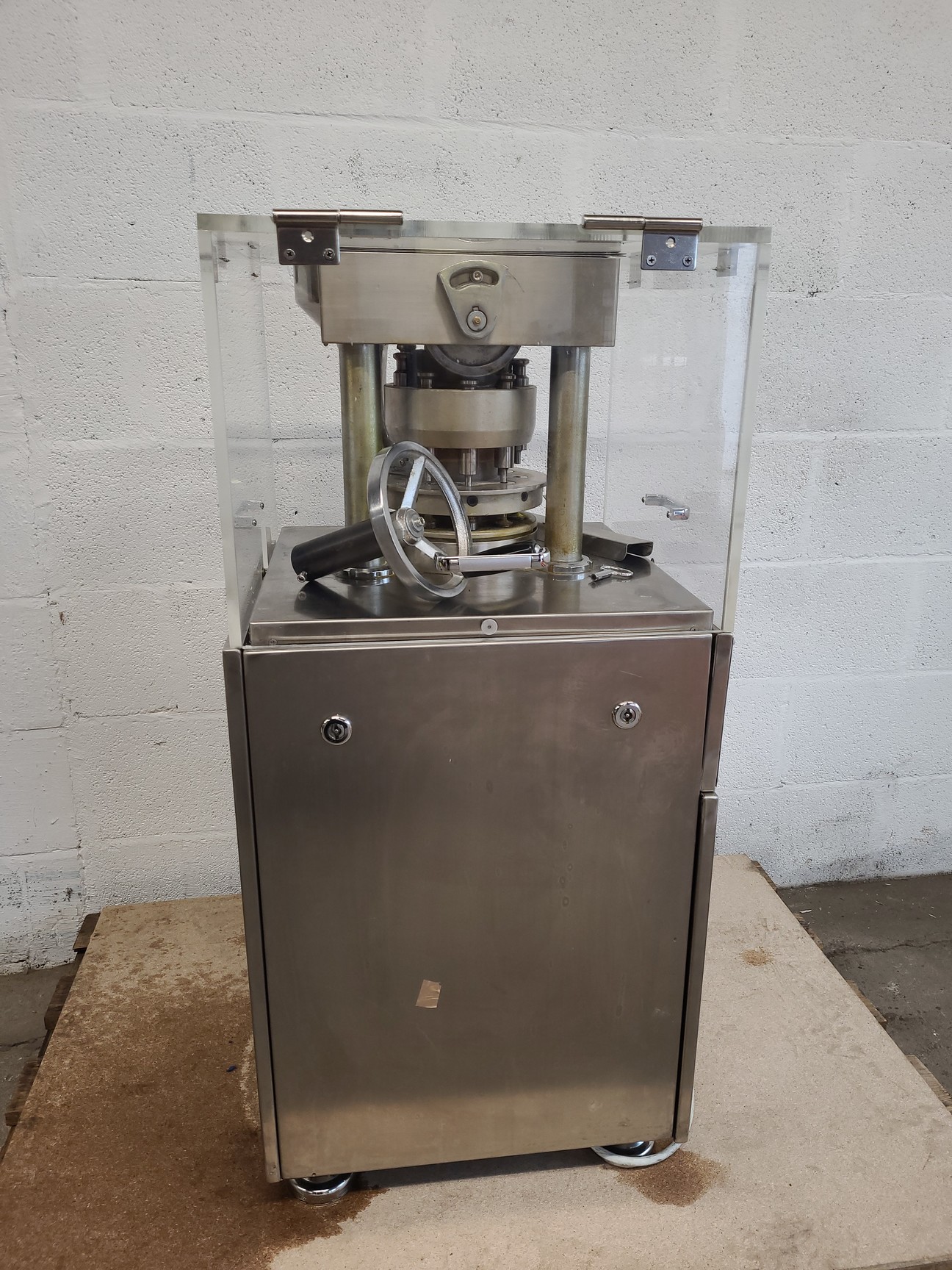 Image of LFA RTP9 Rotary Laboratory Press Station Lab