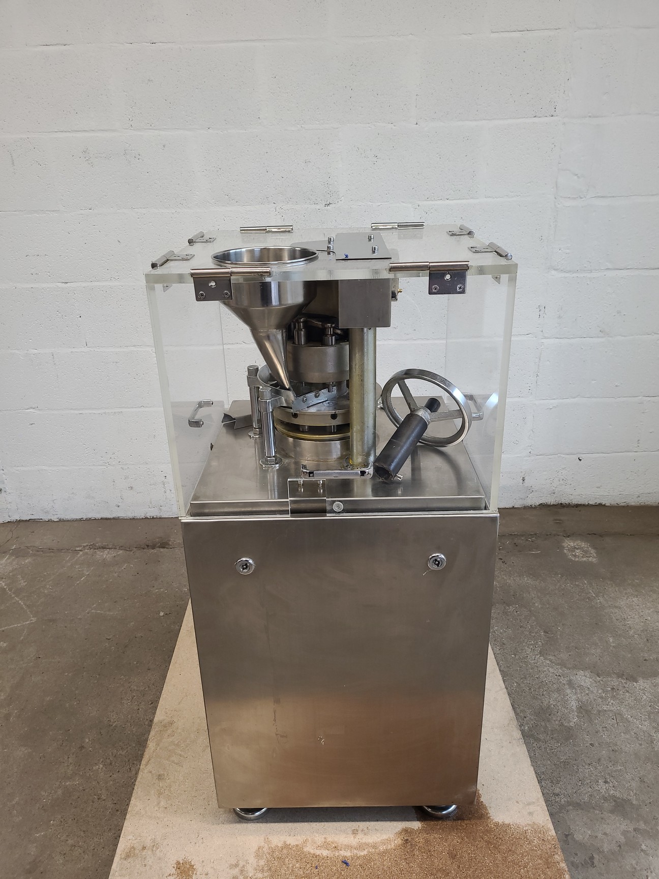 Image of LFA RTP9 Rotary Laboratory Press Station Lab