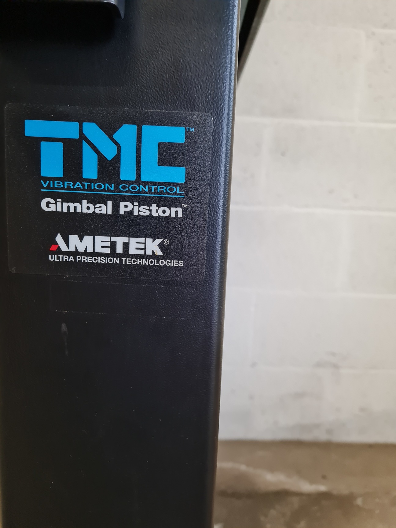 Image of AMETEK Ultra Precision Technologies  TMC Vibration Control Isolation Table Lab