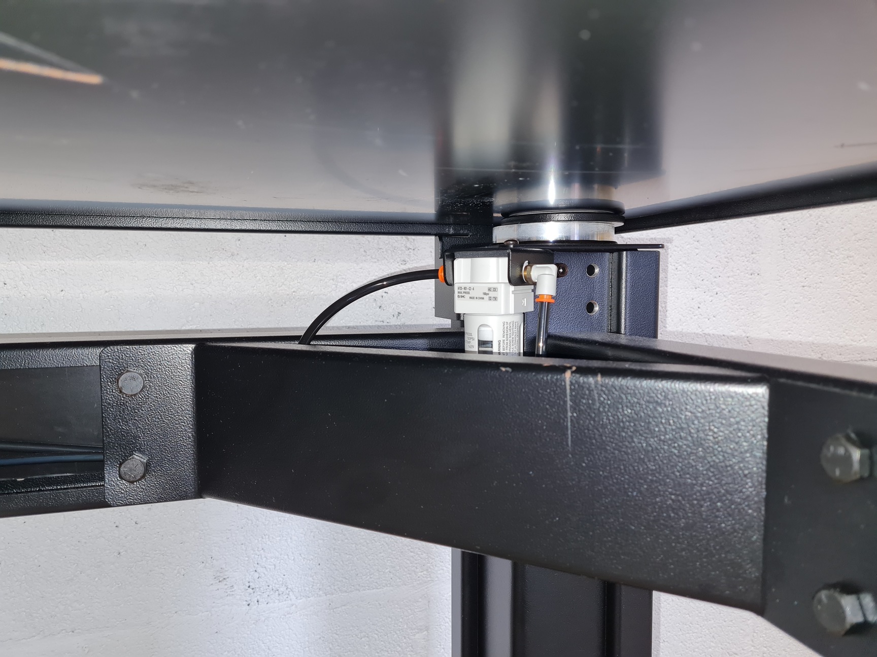 Image of AMETEK Ultra Precision Technologies  TMC Vibration Control Isolation Table Lab