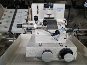 Thumbnail image of Bright B5151 Laboratory Cryostat Lab