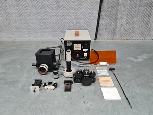 Thumbnail image of Nikon Mercury Lamp Power Supply HBO-100W/2 with Hg-100 Lamp & Accessories Lab