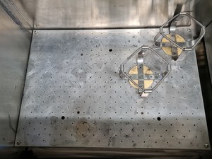Thumbnail image of Gallenkamp Floor Standing Orbital Shaker Incubator - Cat No IOX400.XX1.C Lab