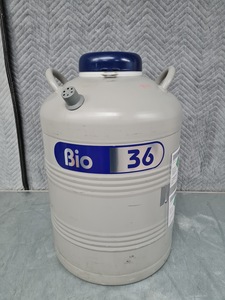 Thumbnail image of Statebourne Cryogenics Bio 36 Liquid Nitrogen Storage Dewar Lab