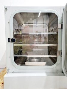 Thumbnail image of Binder Model CB 150 CO2 Laboratory Incubator Lab 