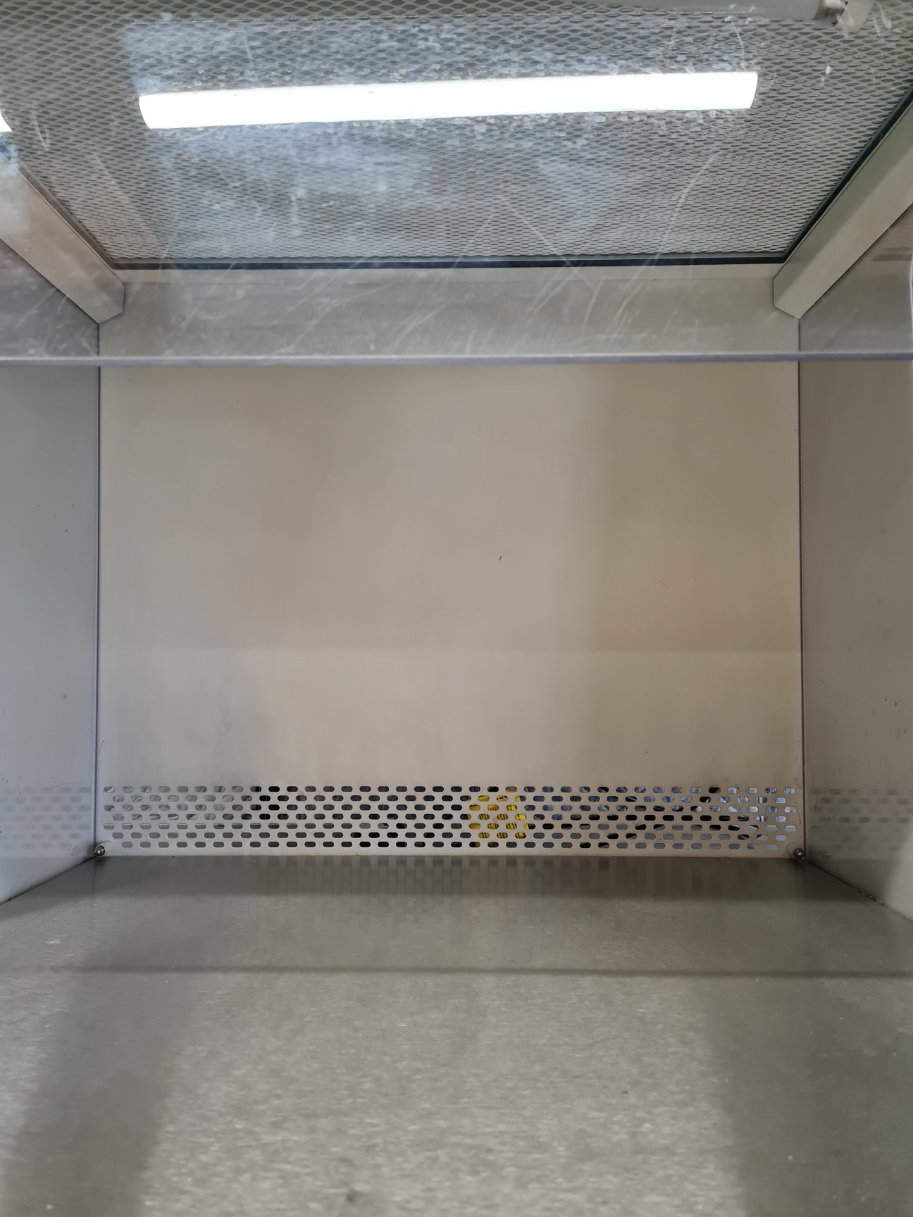 Image of Labcaire Systems Ltd PCR 6 Workstation Lab - Missing Door