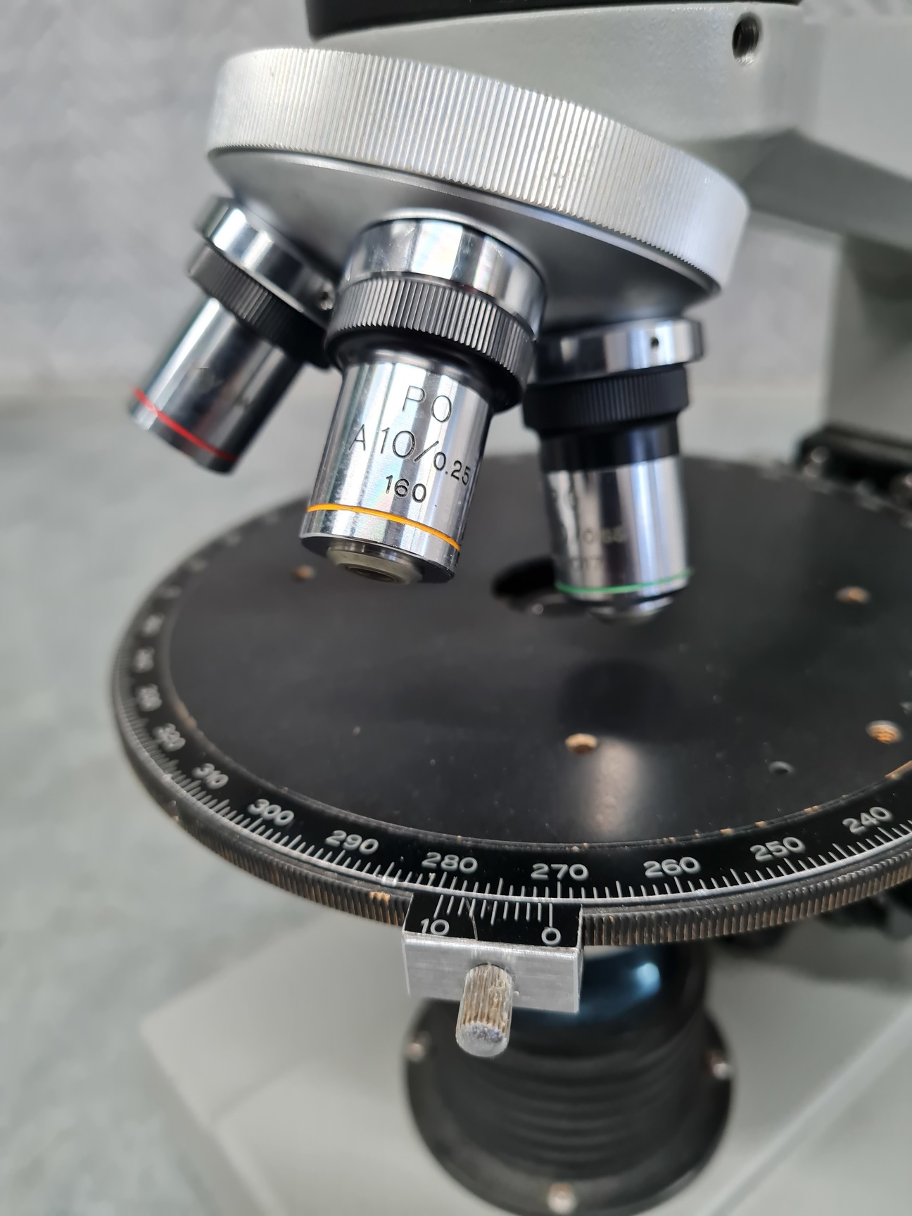 Image of Kyowa Tokyo Compound Monocular Microscope with 3 x Objectives Lab