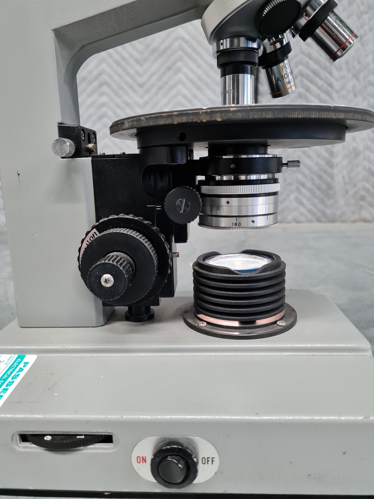 Image of Kyowa Tokyo Compound Monocular Microscope with 3 x Objectives Lab