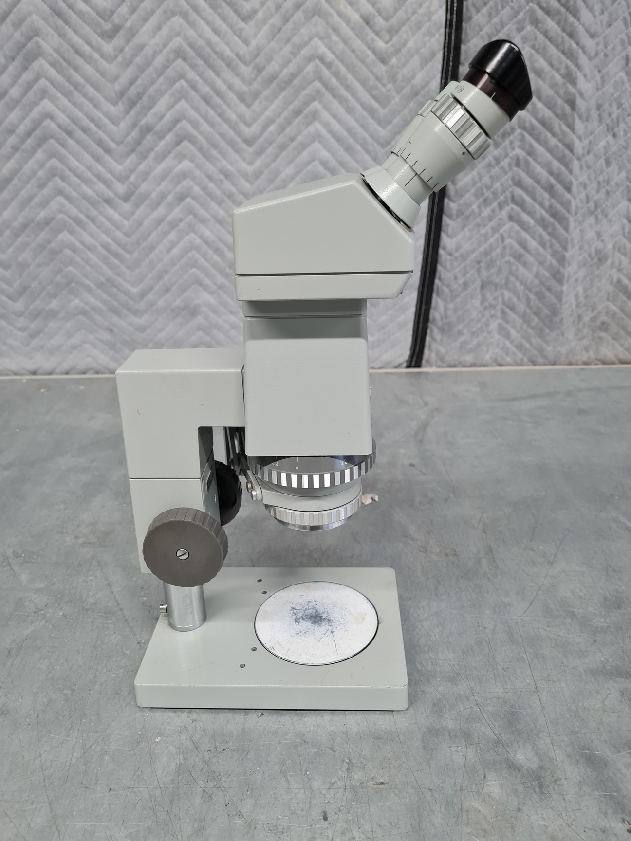 Image of Carl Zeiss Jena Stereo Zoom Microscope with S 30/1D/G Power Supply