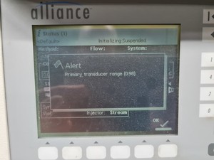 Thumbnail image of Waters Alliance HPLC System - 2695 Separations, 486, with PC & Software Lab