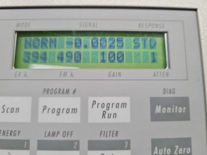 Thumbnail image of Waters Alliance HPLC System - 2695 Separations, 486, with PC & Software Lab