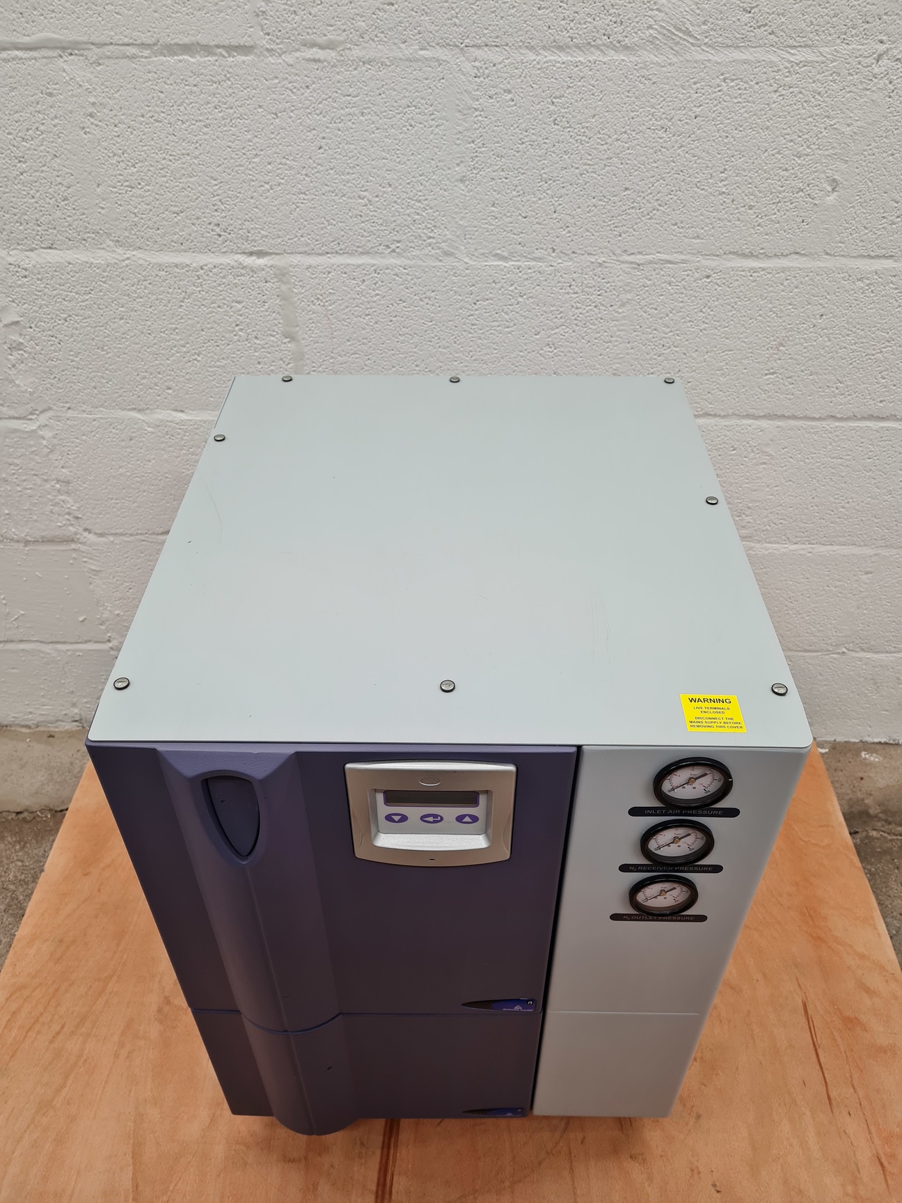 Image of Parker Hannifin Dominick Hunter LCMS20-0 Nitrogen Generator Lab