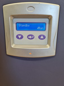 Thumbnail image of Parker Hannifin Dominick Hunter LCMS20-0 Nitrogen Generator Lab