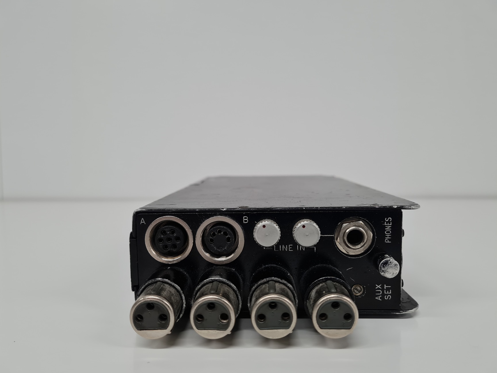 Image of SQN SQN-3 TYPE M Professional Audio Analogue Microphone Mixer