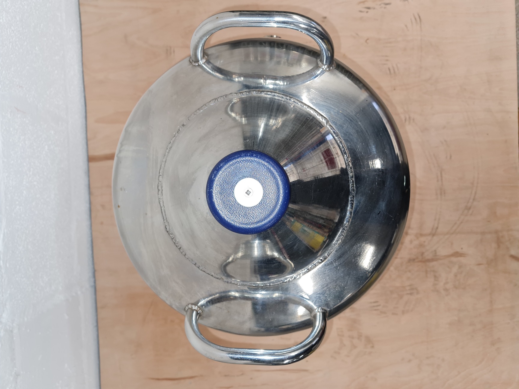 Image of Wessington Cryogenics Limited ES-25  Liquid Nitrogen Dispensing Dewar Lab