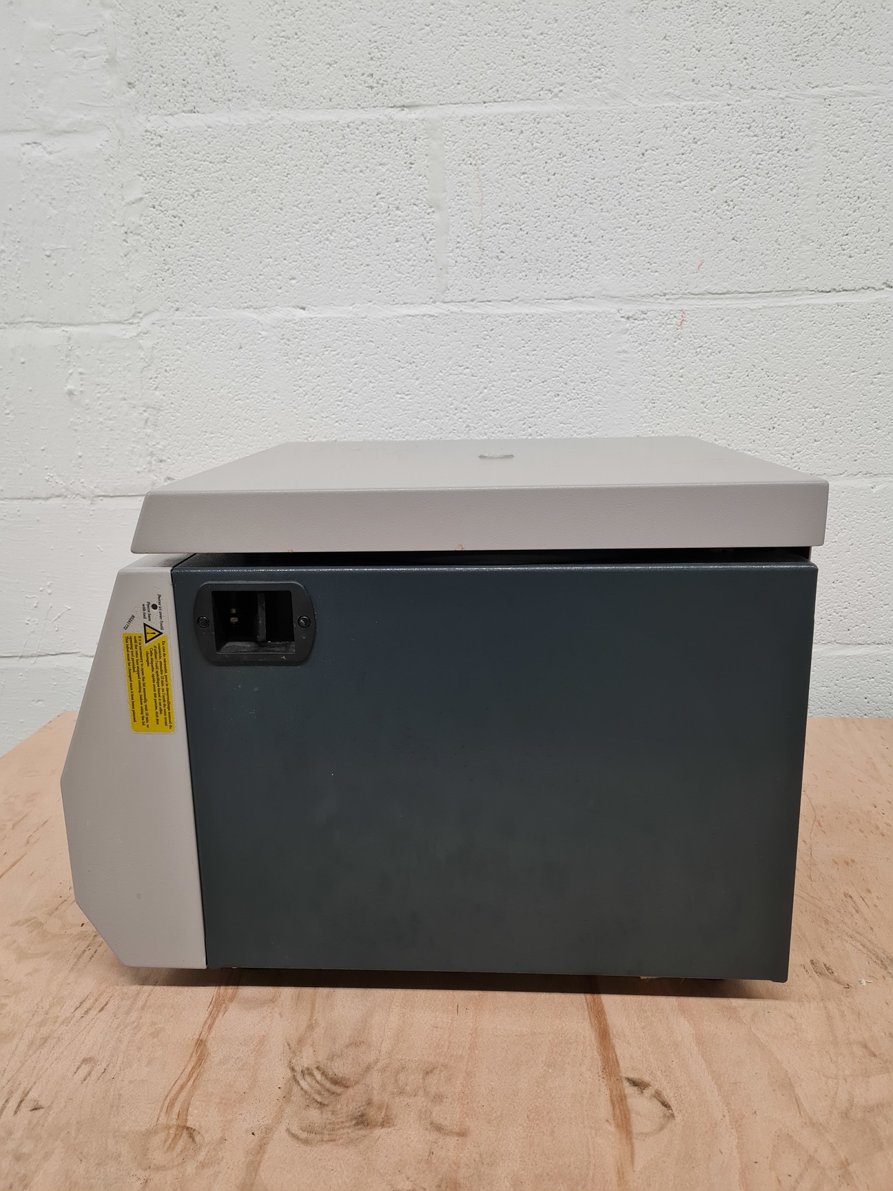 Image of Jouan C3 C3i Bench Top Laboratory Centrifuge with 4300rpm Rotor lab