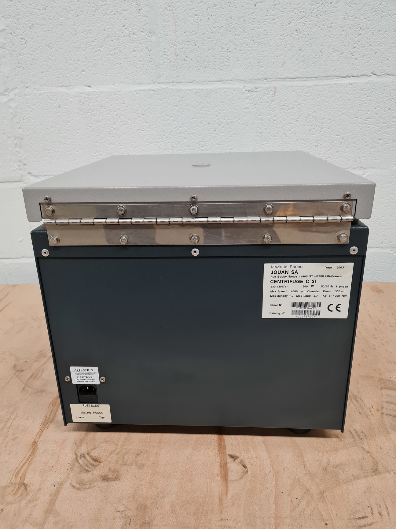 Image of Jouan C3 C3i Bench Top Laboratory Centrifuge with 4300rpm Rotor lab