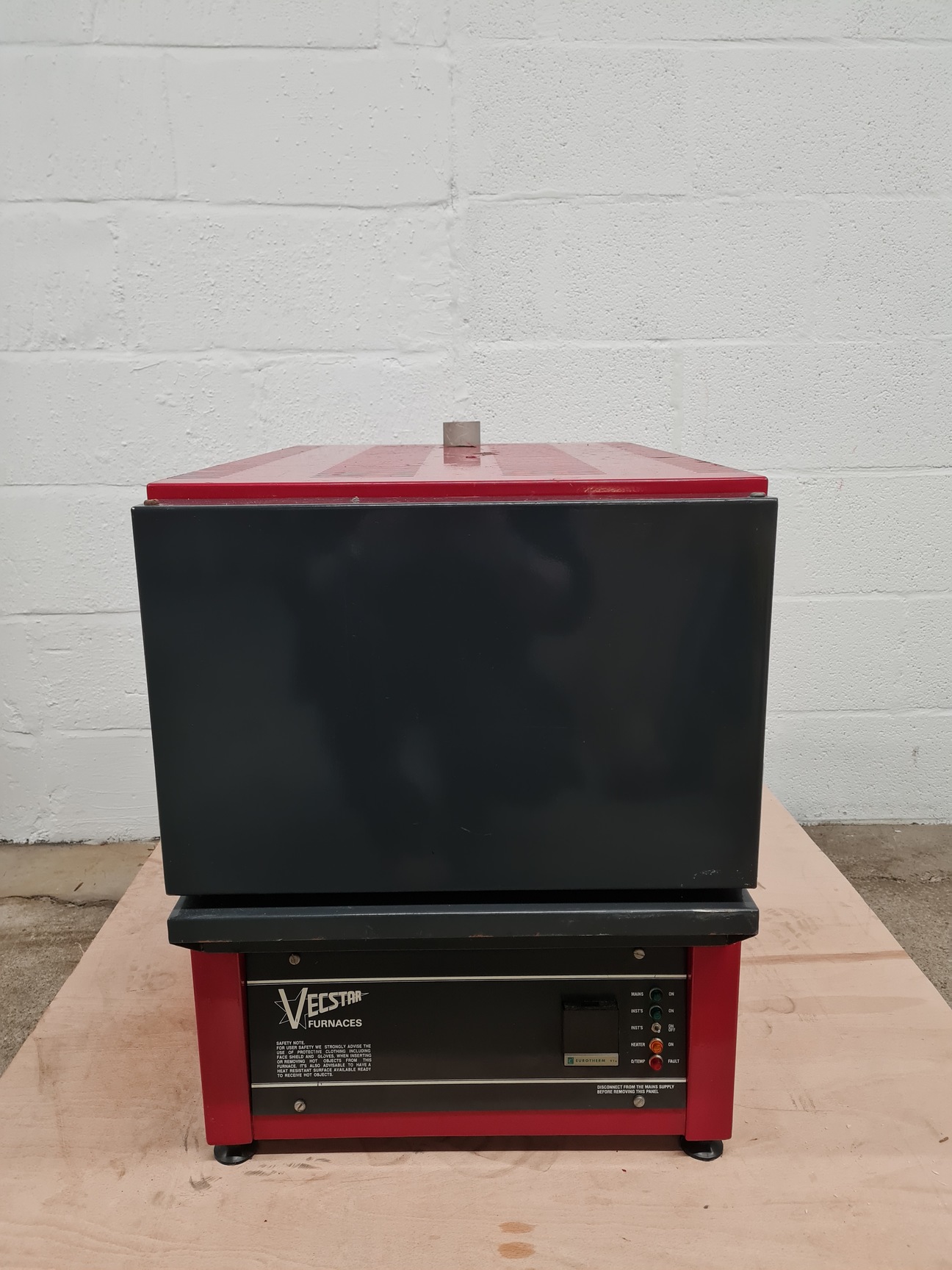 Image of Vecstar Model AF2 Laboratory Tube Furnace Lab