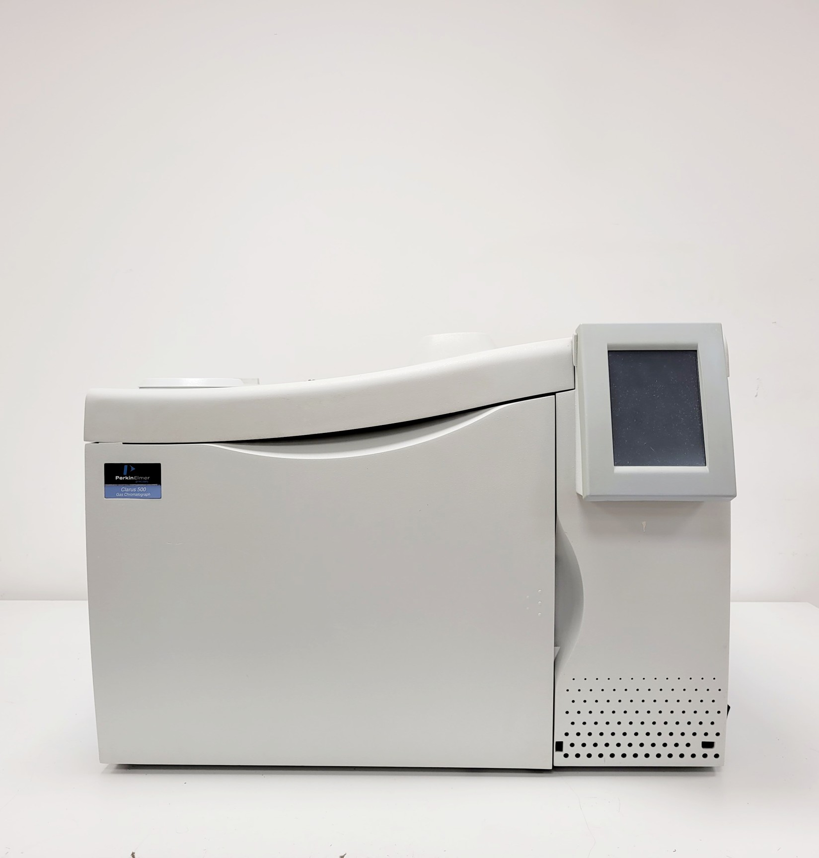 Image of Perkin Elmer Clarus 500 GC-MS Gas Chromatograph Mass Spectrometer System Lab