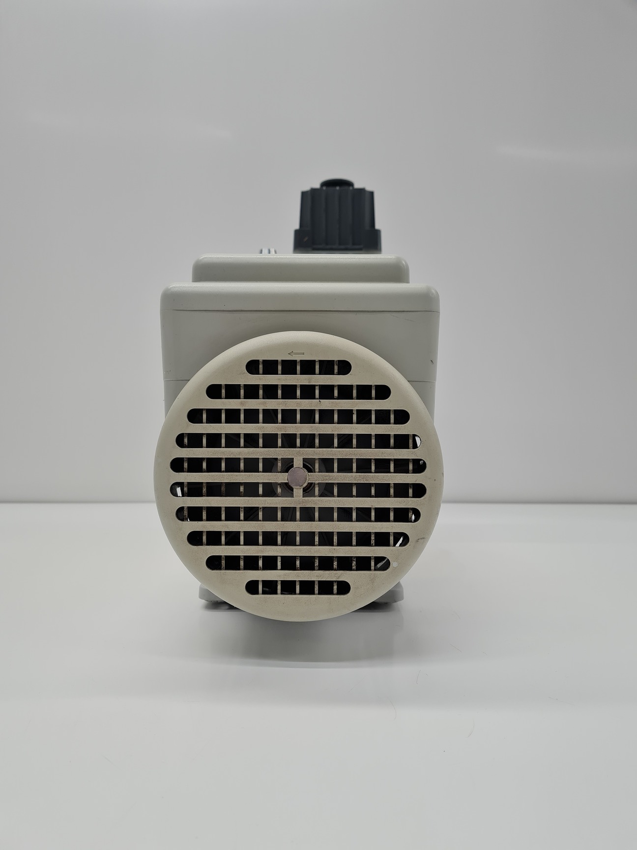 Image of Edwards RV3 Rotary Vane Vacuum Pump Code No. A652-01-903 Lab