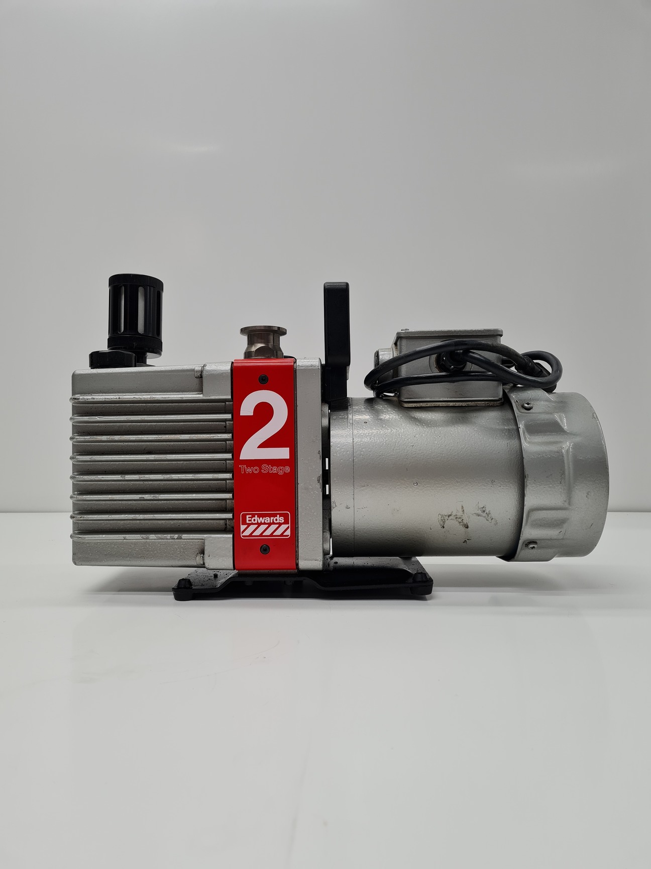 Image of Edwards Model E2M2 Rotary Vane High Vacuum Pump 2 Two stage Lab