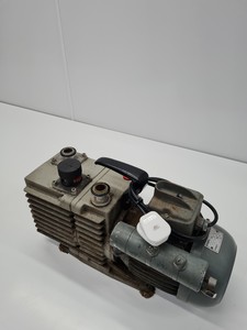 Thumbnail image of Leybold Trivac D8A Rotary Vane Vacuum Pump Lab