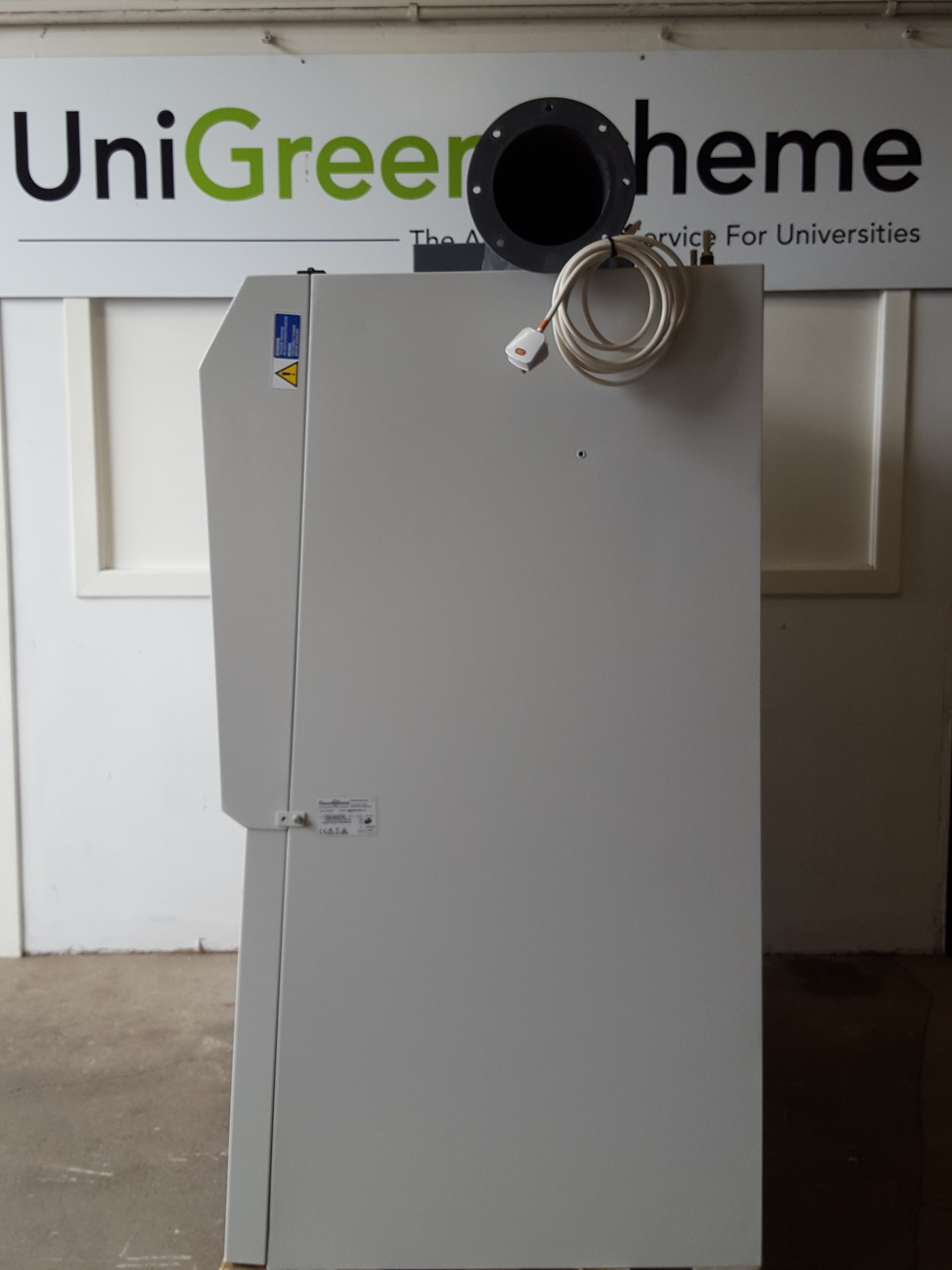 Image of BioAir Safeflow S@feFlow 1.2 Class II Microbiological Safety Cabinet & Stand Lab