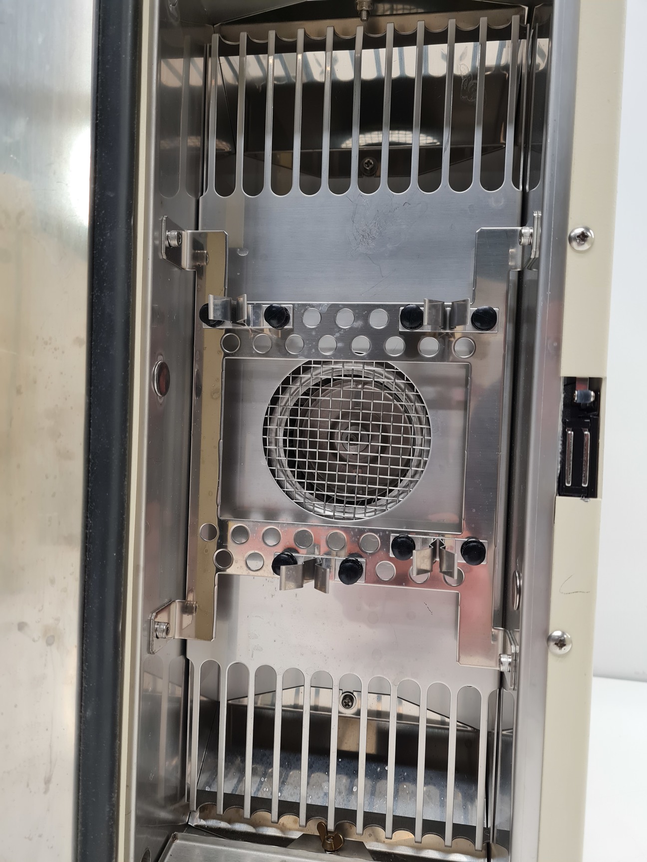 Image of Shimadzu CTO-6A Column Oven Lab