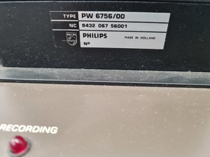 Thumbnail image of Spectra-Physics Lasers Mode 127-25R with Philips Type PW 6756/00 Power Supply 