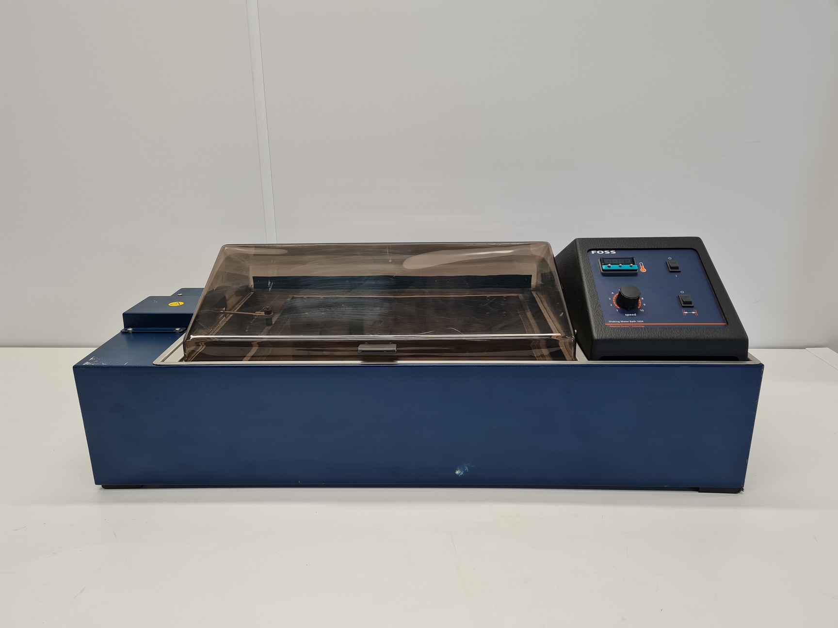 Image of FOSS WB1024 Shaking Water Bath Lab