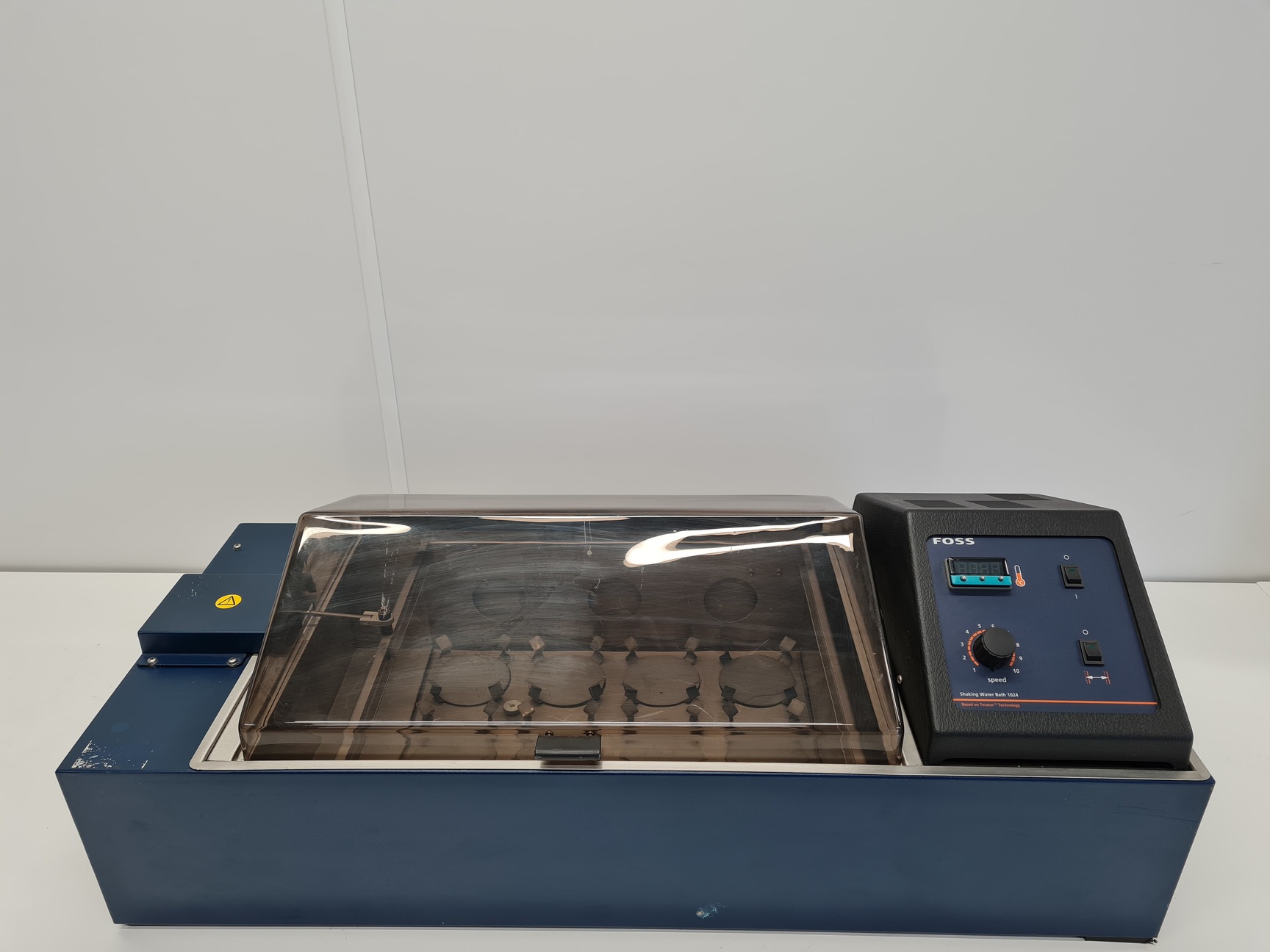 Image of FOSS WB1024 Shaking Water Bath Lab