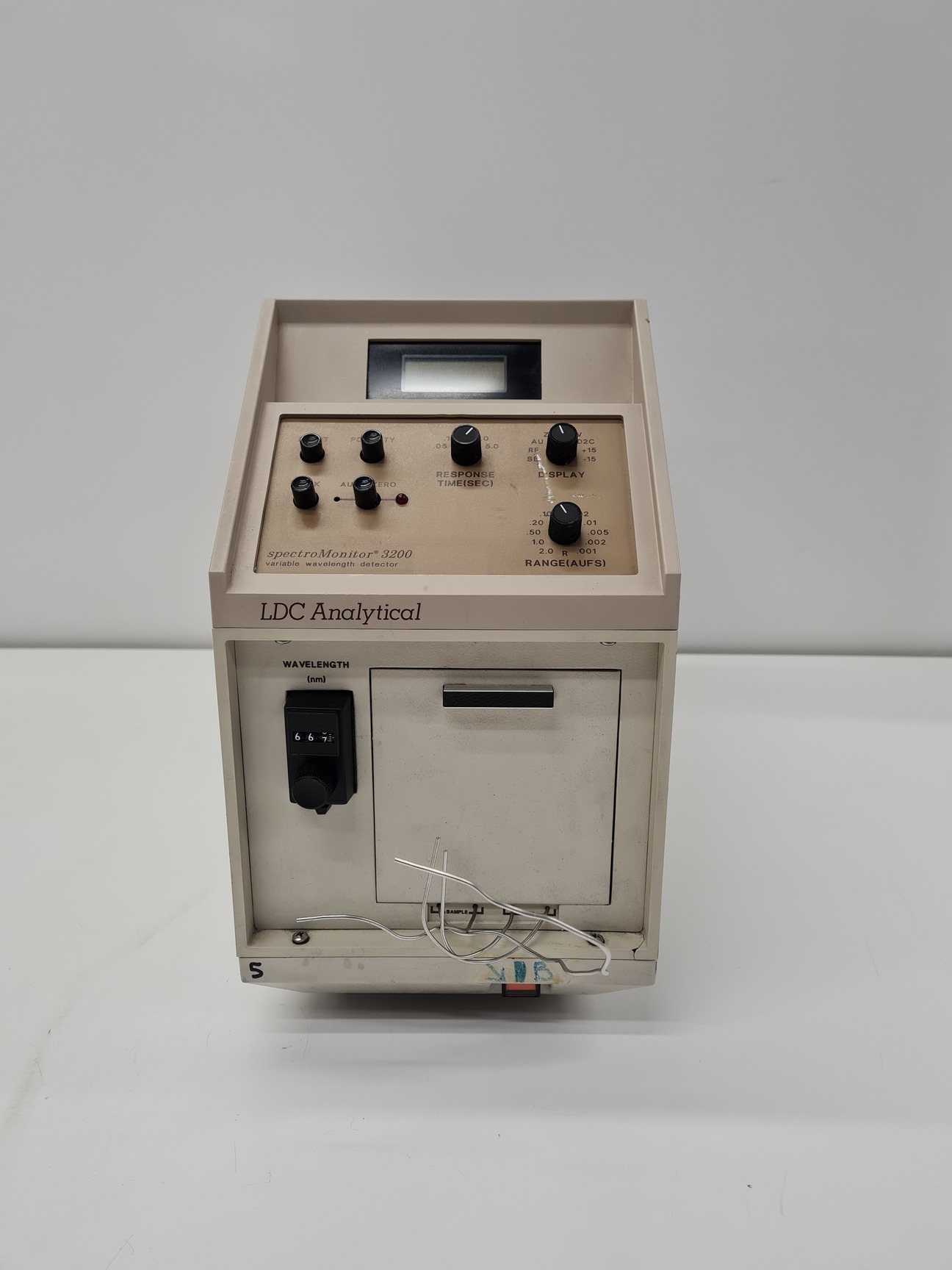 Image of LDC Analytical 3200 SpectroMonitor Variable Wavelength Detector Lab