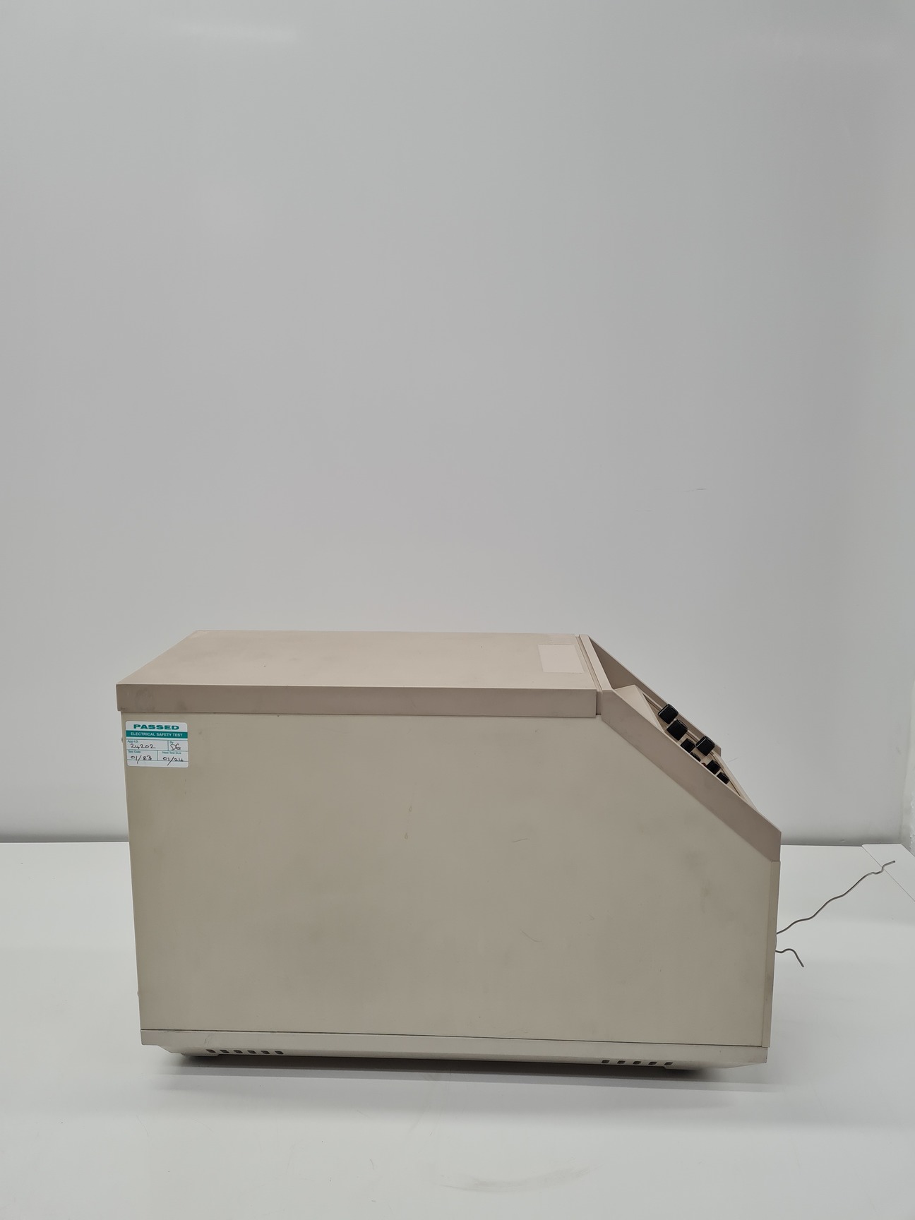 Image of LDC Analytical 3200 SpectroMonitor Variable Wavelength Detector Lab