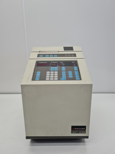 Thumbnail image of Perkin Elmer LC 240 Fluorescence Detector Lab