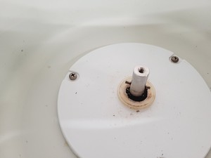 Thumbnail image of Savant Speed Vac SVC100 and Vacuubrand Type MZ2C Vacuum Pump
