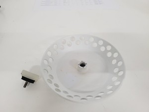 Thumbnail image of Savant Speed Vac SVC100 and Vacuubrand Type MZ2C Vacuum Pump