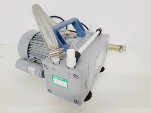 Thumbnail image of Savant Speed Vac SVC100 and Vacuubrand Type MZ2C Vacuum Pump