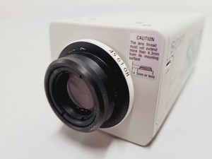 Thumbnail image of Sony 3CCD Colour Video Camera DXC-390P and Adaptor CMA-D2CE