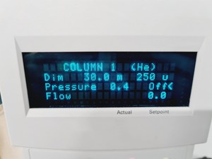 Thumbnail image of Hewlett Packard Series 6890 GC System with HP 6890 Series Injector 