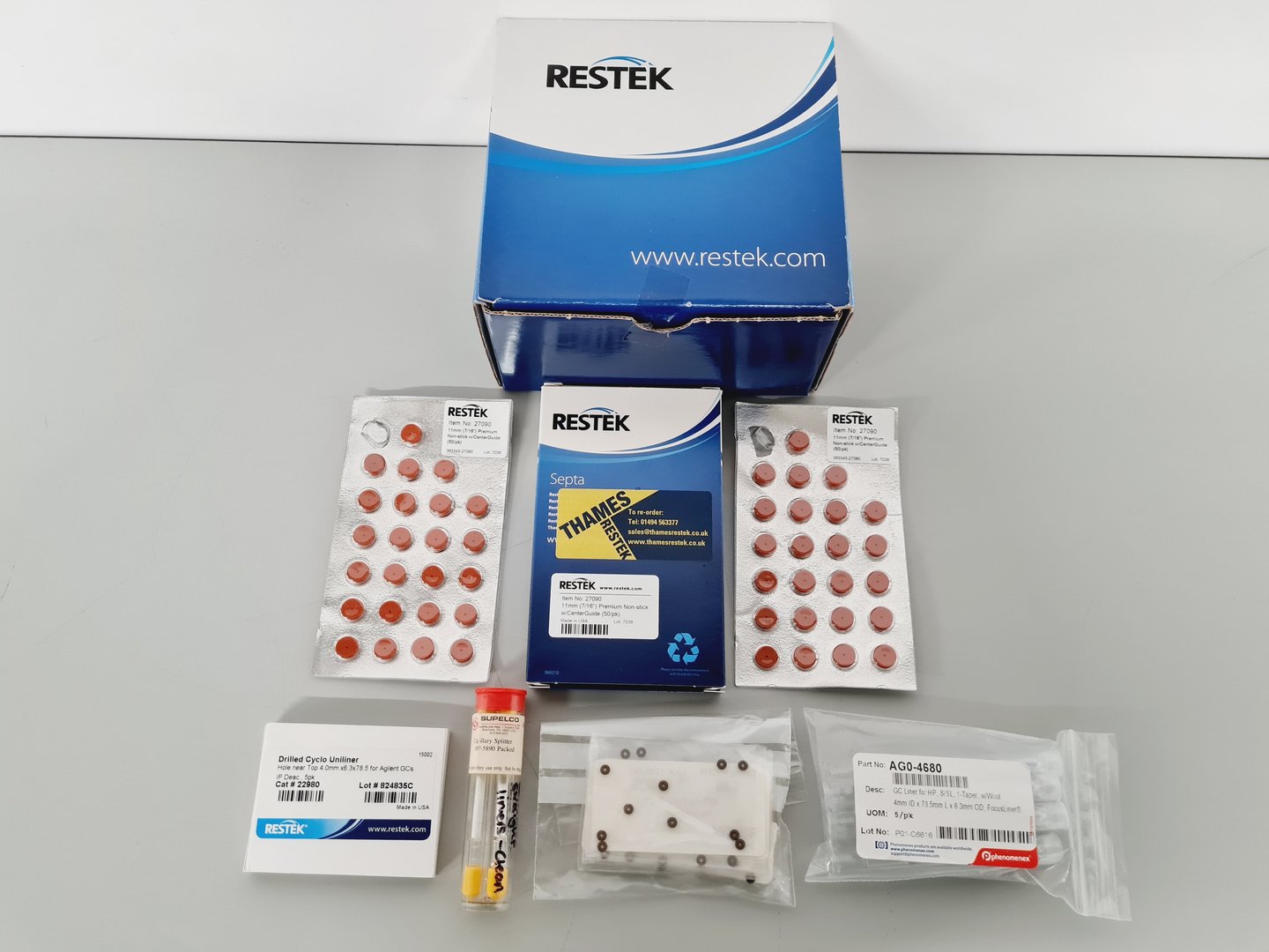 Image of Hewlett Packard Series 6890 GC System with HP 6890 Series Injector