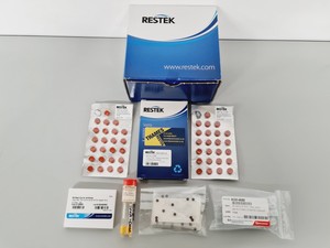 Thumbnail image of Hewlett Packard Series 6890 GC System with HP 6890 Series Injector