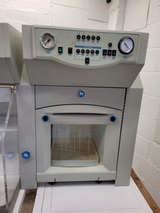 Thumbnail image of DW Scientific MACS-MG-1000 Anaerobic Workstation Laboratory Incubated Glovebox 