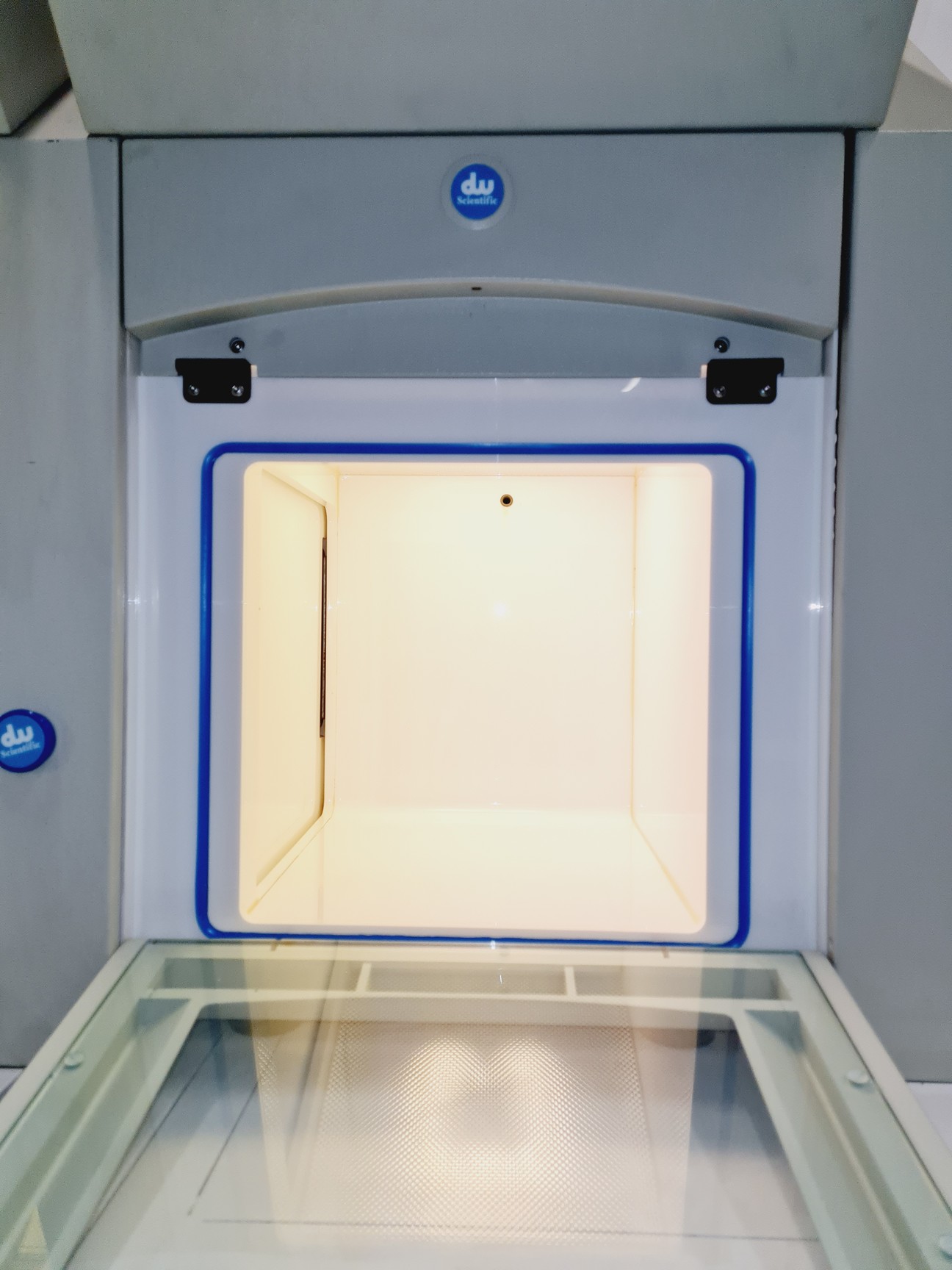 Image of DW Scientific MACS-MG-1000 Anaerobic Workstation Laboratory Incubated Glovebox 