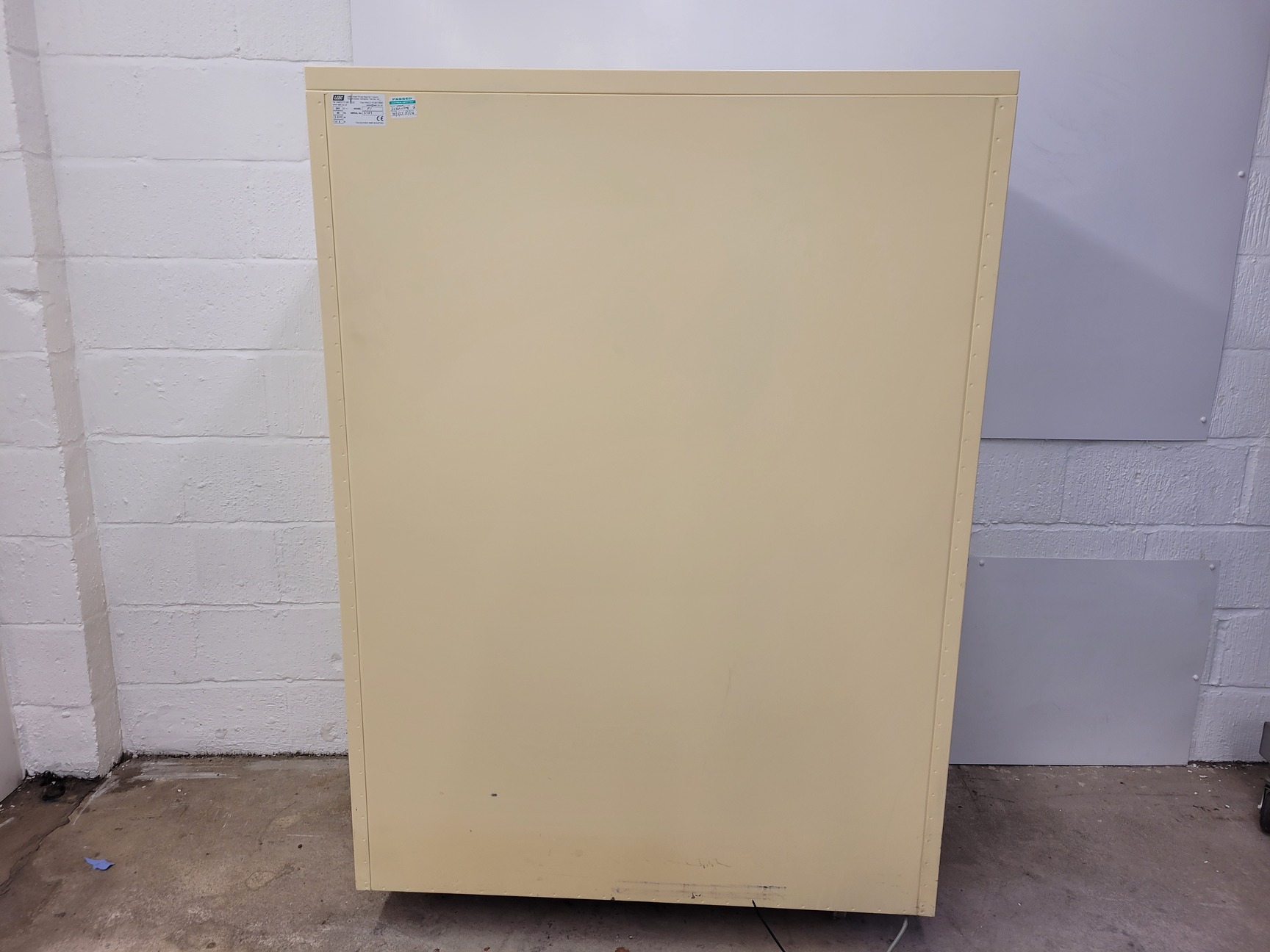 Image of LEEC F1 Model 1000 Litres Capacity Laboratory Glassware Drying Cabinet/Oven